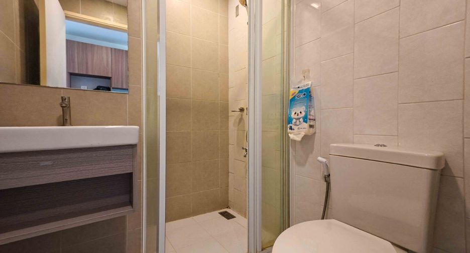 For sale 1 bed condo in Khlong Luang, Pathum Thani