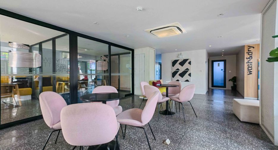 For sale 1 bed condo in Khlong Luang, Pathum Thani