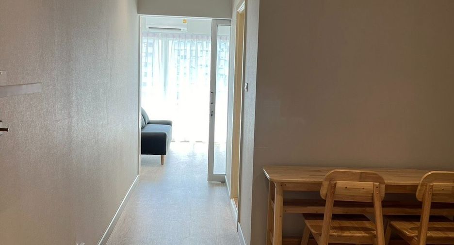 For rent 1 bed condo in Watthana, Bangkok