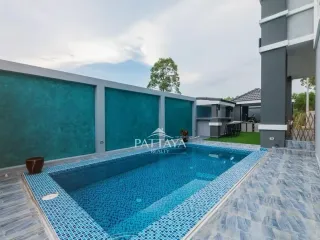 For sale 4 bedrooms house in Bang Lamung, Chonburi