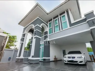 For sale 4 bedrooms house in Bang Lamung, Chonburi