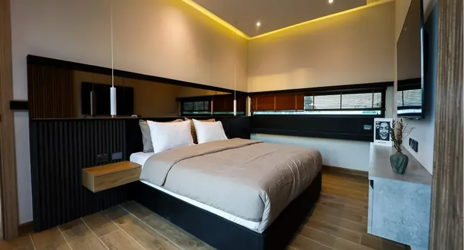For rent and for sale 4 bedrooms house in Bang Lamung, Chonburi