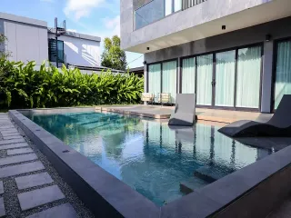 Haus zur Miete und zum Kauf mit 4 Zimmer in Bang Lamung, Chonburi