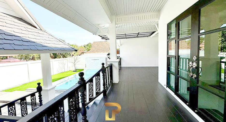 À vendre 3 chambres villa à Bang Lamung, Chonburi