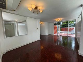 Gewerbefläche zur Miete in Khlong Toei, Bangkok