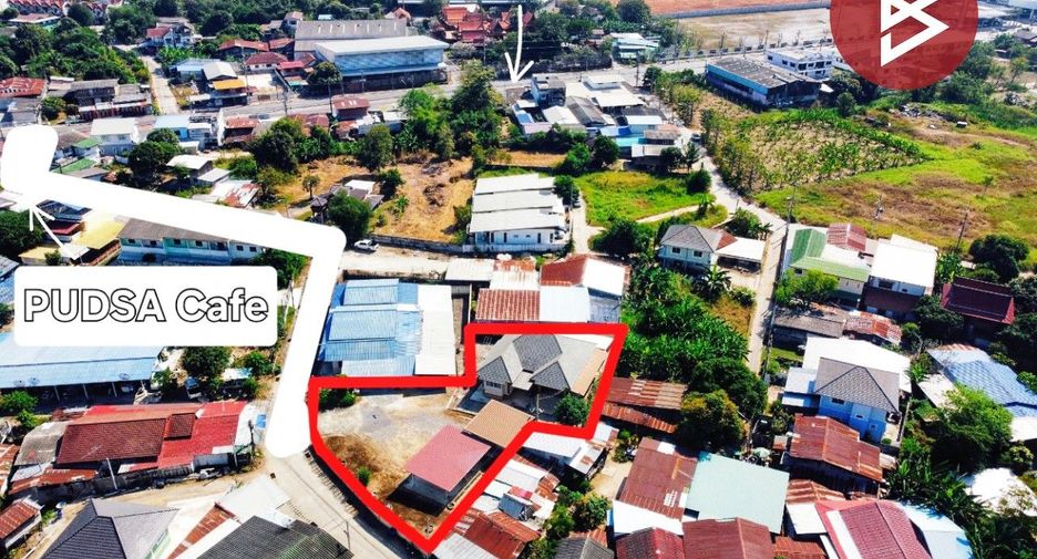 For sale 3 bedrooms house in Mueang Uthai Thani, Uthai Thani