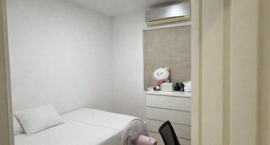 For sale 3 bedrooms townhouse in Khlong Luang, Pathum Thani