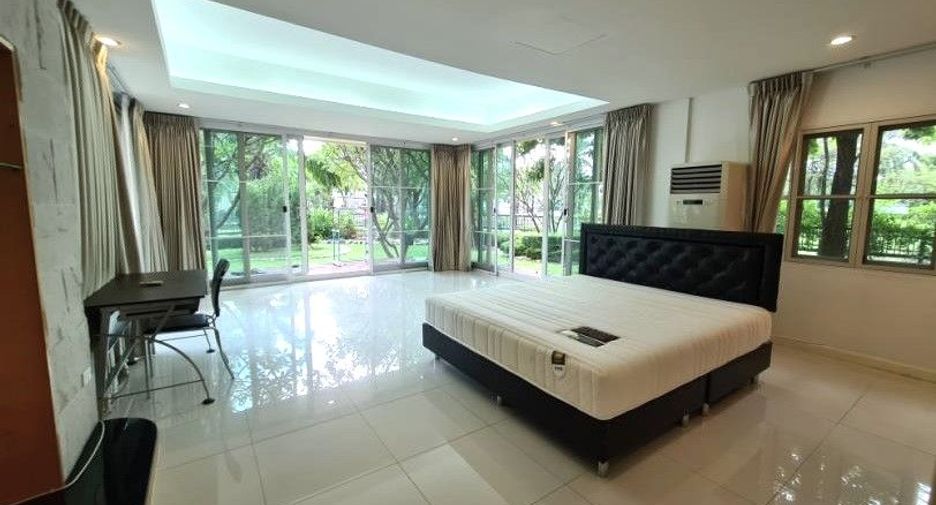For rent 4 bedrooms house in Mueang Samut Prakan, Samut Prakan