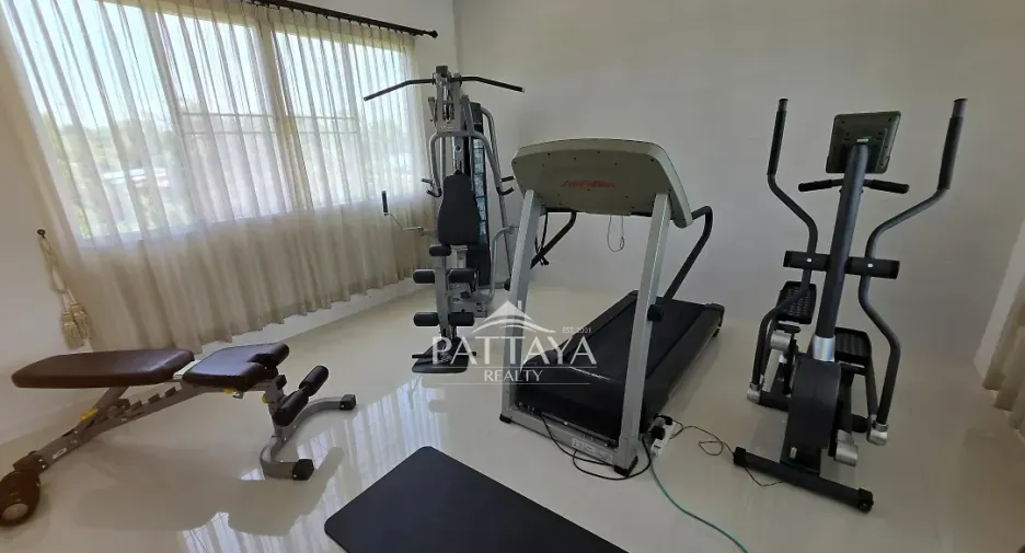 À vendre 4 chambres maison à Bang Lamung, Chonburi