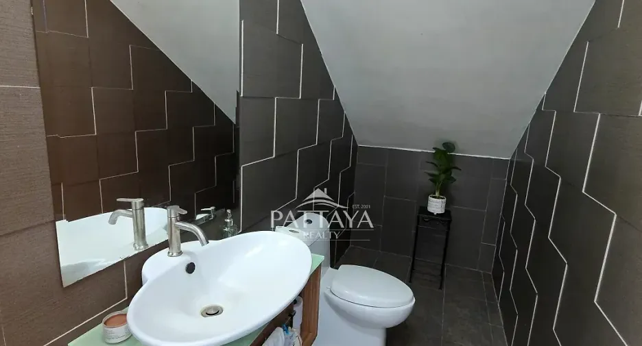 À vendre 4 chambres maison à Bang Lamung, Chonburi