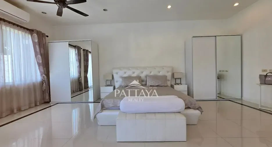 À vendre 4 chambres maison à Bang Lamung, Chonburi