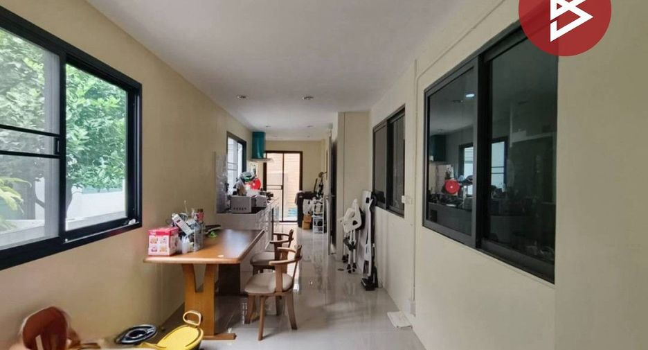 For sale 3 bedrooms house in Sai Mai, Bangkok