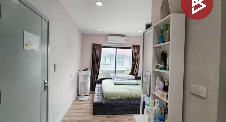 For sale 3 bedrooms house in Sai Mai, Bangkok