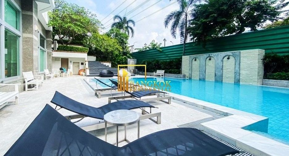 For rent 3 bedrooms apartment in Pathum Wan, Bangkok