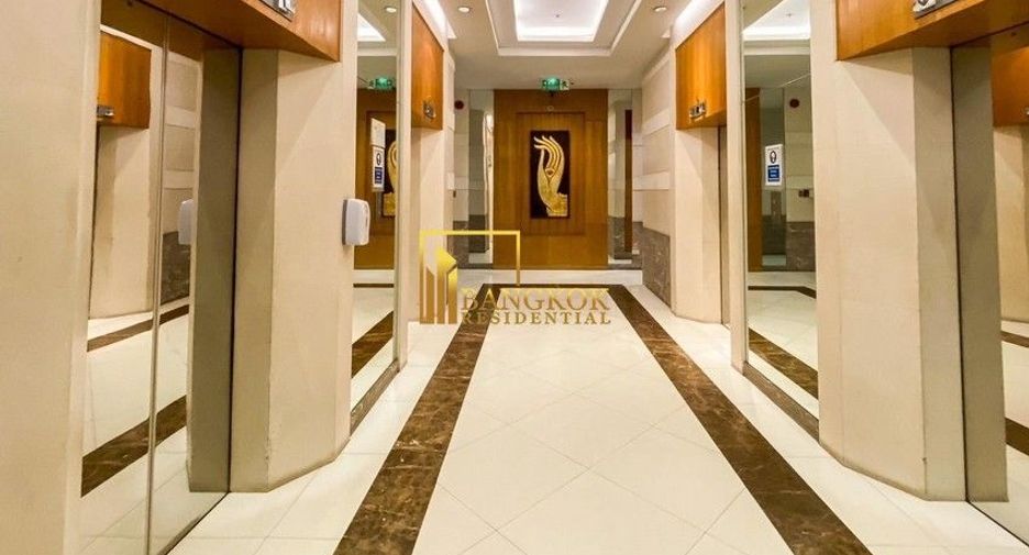 For rent 3 bedrooms apartment in Pathum Wan, Bangkok