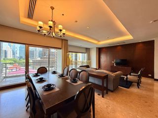 For rent 3 bedrooms apartment in Pathum Wan, Bangkok