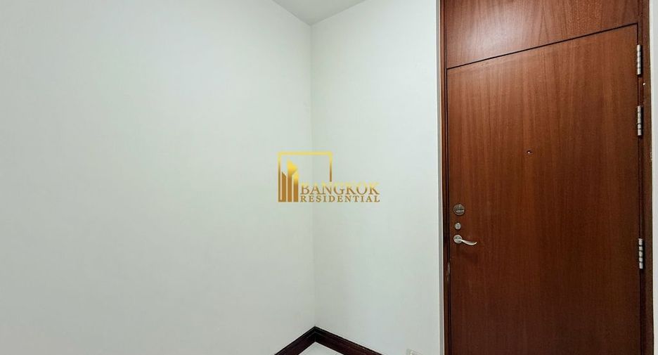À louer 3 chambres appartement à Pathum Wan, Bangkok