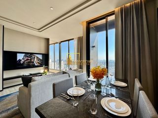 Apartamento con servicios en alquiler de 2 habitaciones en Khlong Toei, Bangkok