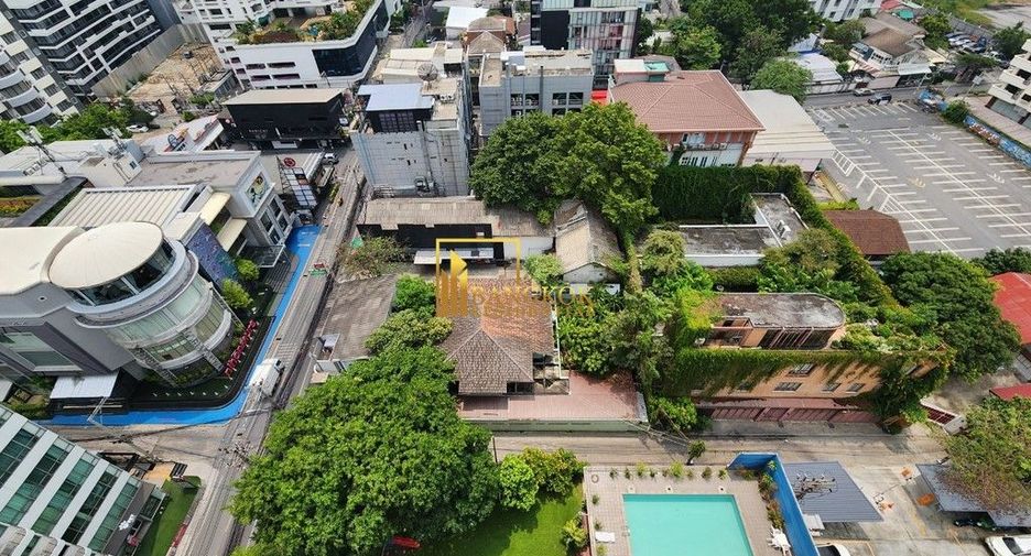 Apartamento en alquiler de 3 habitaciones en Watthana, Bangkok