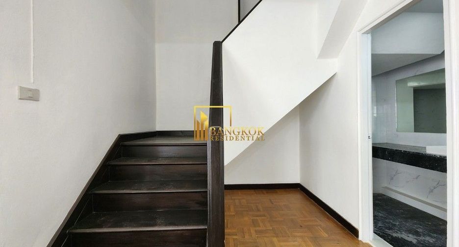 Apartamento en alquiler de 3 habitaciones en Watthana, Bangkok