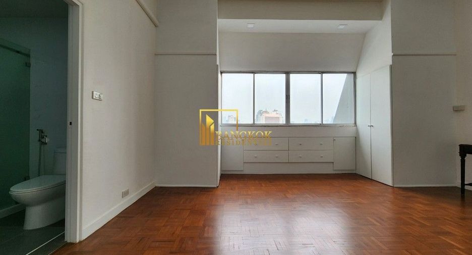 Apartamento en alquiler de 3 habitaciones en Watthana, Bangkok