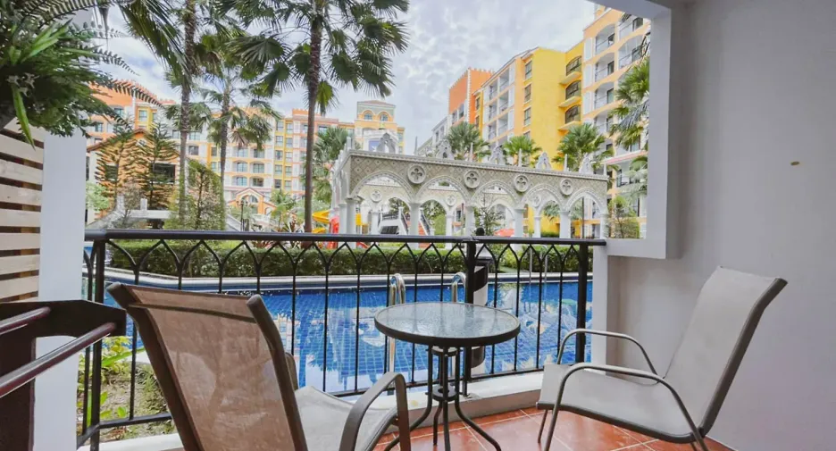 For rent 2 bedrooms condo in Bang Lamung, Chonburi