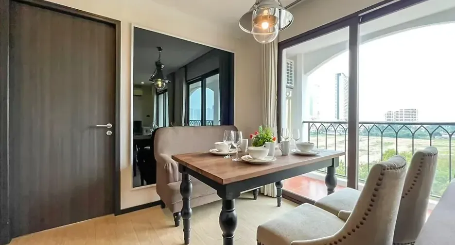 For rent 2 bedrooms condo in Bang Lamung, Chonburi