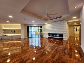 Apartamento en alquiler de 4 habitaciones en Khlong Toei, Bangkok