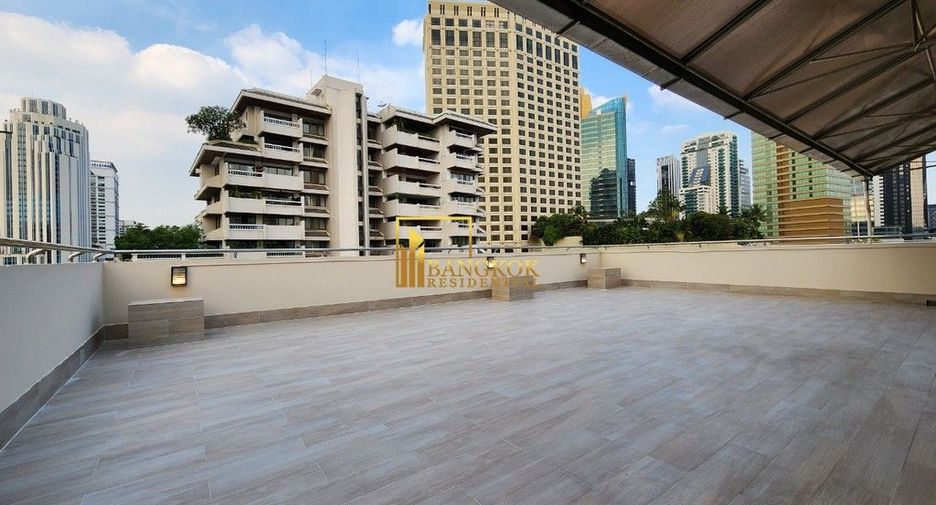 出租 4 卧室 公寓式住宅 在 Khlong Toei, 曼谷