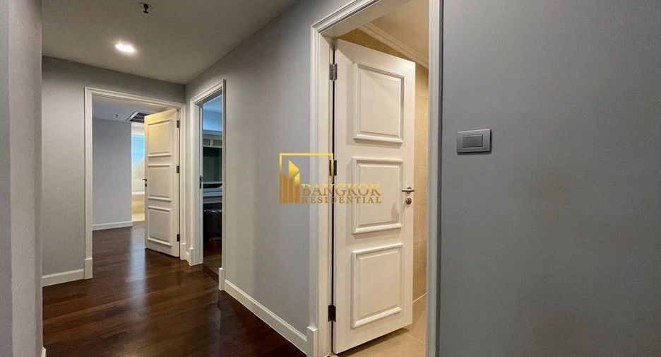 For rent 3 ベッドルーム apartment in Khlong Toei, Bangkok