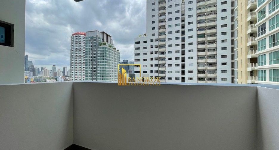 For rent 3 ベッドルーム apartment in Khlong Toei, Bangkok