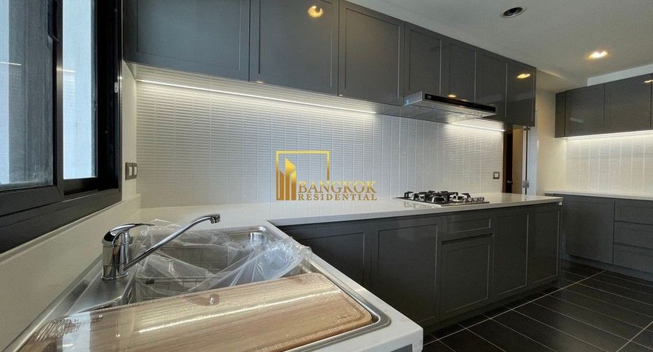 For rent 3 ベッドルーム apartment in Khlong Toei, Bangkok