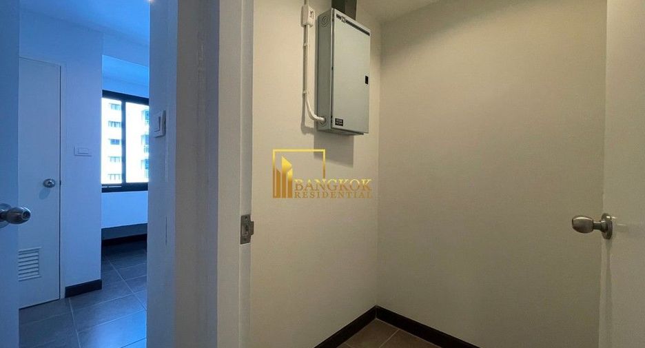 For rent 3 ベッドルーム apartment in Khlong Toei, Bangkok