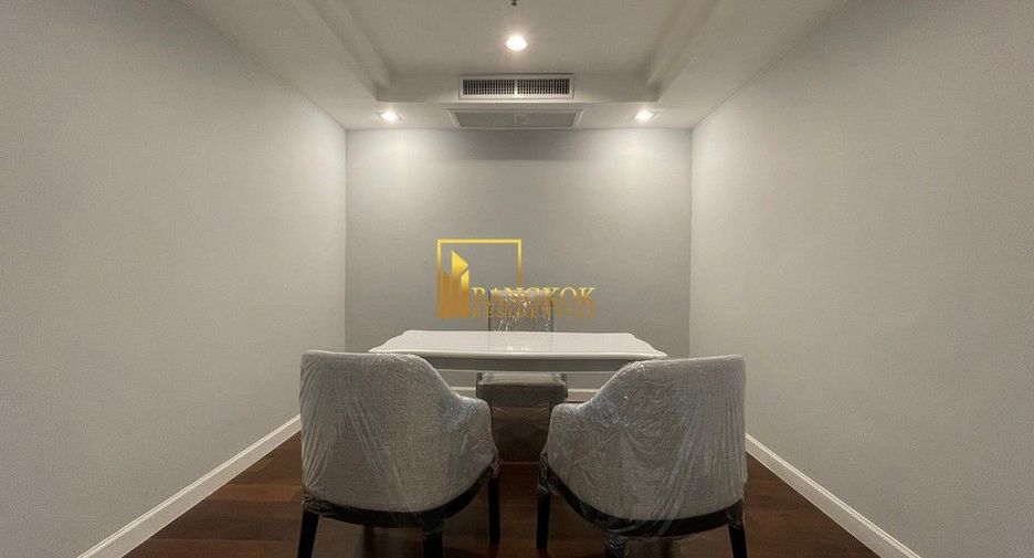 For rent 3 ベッドルーム apartment in Khlong Toei, Bangkok