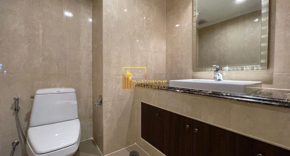 For rent 3 ベッドルーム apartment in Khlong Toei, Bangkok