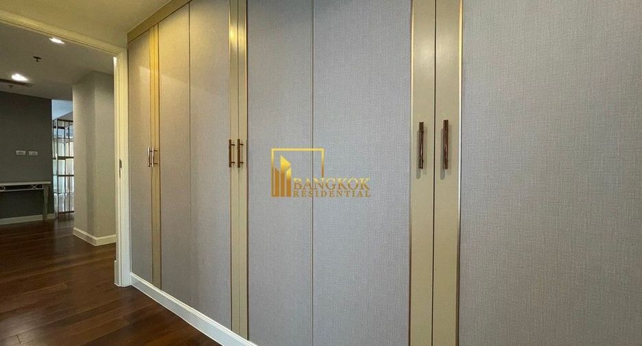 For rent 3 ベッドルーム apartment in Khlong Toei, Bangkok