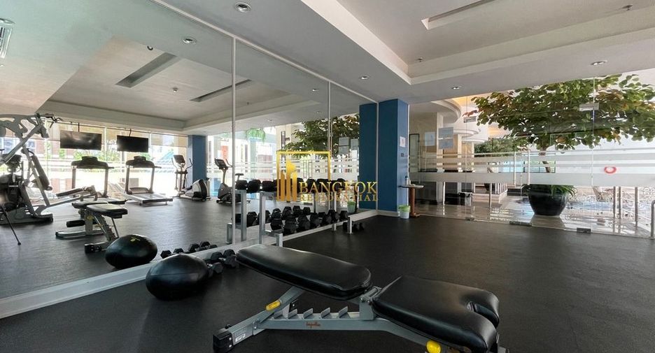 For rent 3 ベッドルーム apartment in Khlong Toei, Bangkok