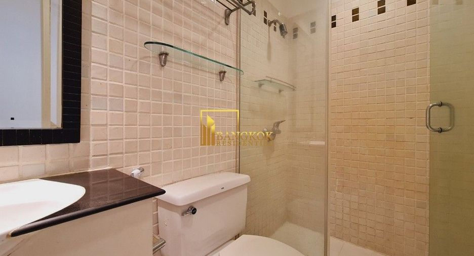 For rent 4 bedrooms apartment in Pathum Wan, Bangkok
