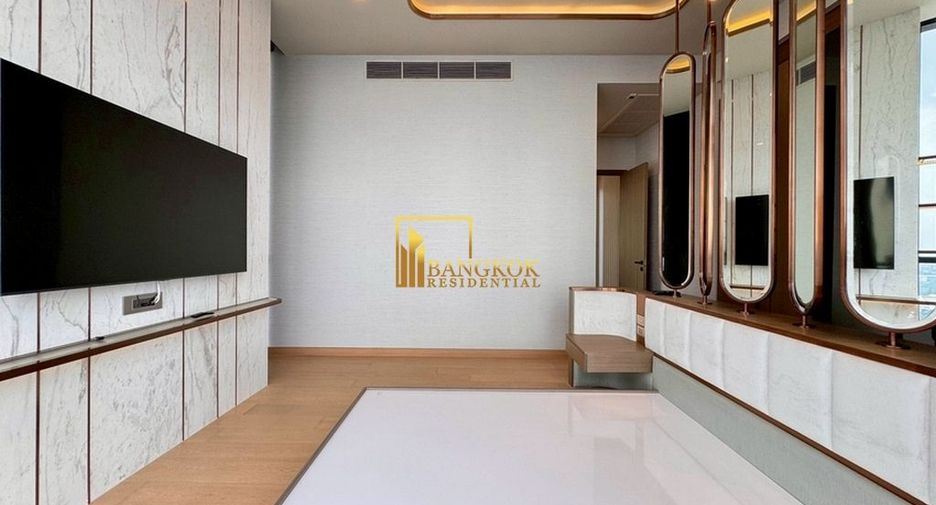 For rent and for sale 3 bedrooms condo in Watthana, Bangkok