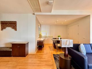 Apartamento con servicios en alquiler de 2 habitaciones en Khlong Toei, Bangkok