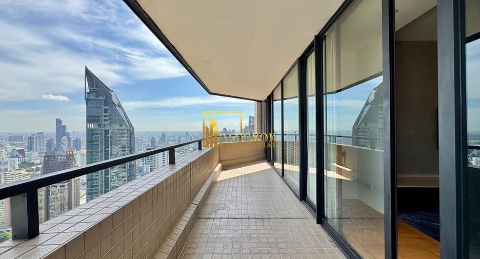 For rent 2 ベッドルーム serviced apartment in Khlong Toei, Bangkok