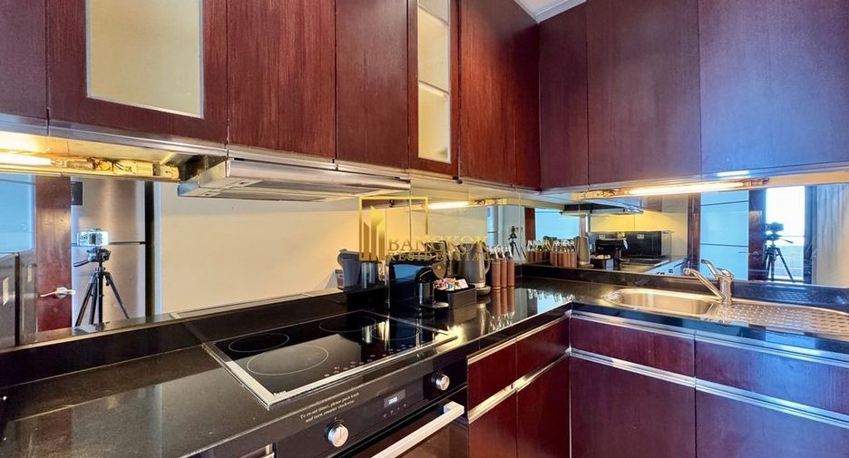 For rent 2 ベッドルーム serviced apartment in Khlong Toei, Bangkok