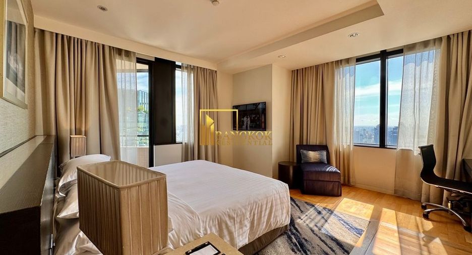 For rent 2 ベッドルーム serviced apartment in Khlong Toei, Bangkok