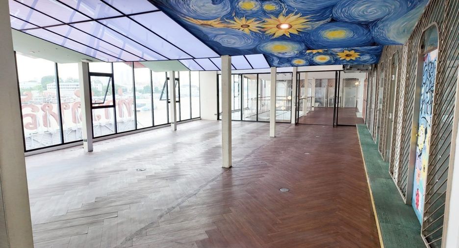 For rent retail Space in Phra Nakhon, Bangkok