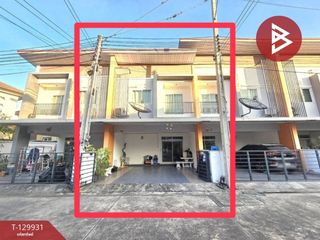 For sale 3 ベッドルーム townhouse in Si Racha, Chonburi