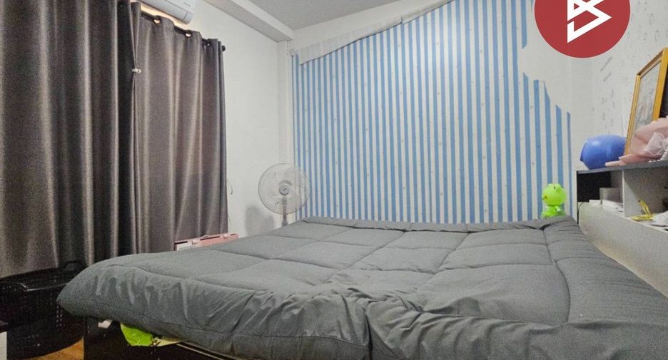 For sale 3 ベッドルーム townhouse in Si Racha, Chonburi