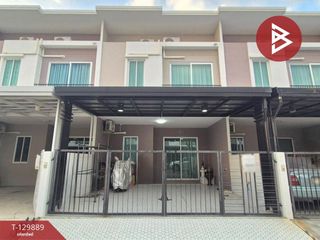 出售 4 卧室 联排别墅 在 Sam Phran, Nakhon Pathom