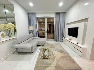 For rent and for sale 1 bed condo in Pathum Wan, Bangkok