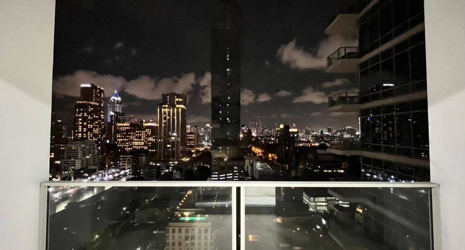 Wohnung zur Miete und zum Kauf mit 1 Zimmer in Pathum Wan, Bangkok