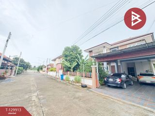 For sale 3 bedrooms house in Mueang Nakhon Sawan, Nakhon Sawan